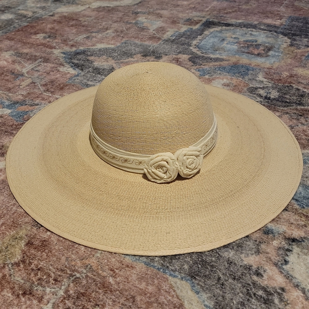 Cabo Sun Hat Wide Brim Made with 100% Natural Palm Size L Handmade in Mexico
